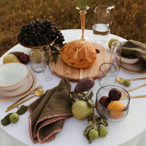 autumn table setting e6c37b46 9efd 4f94 bc89 63a8c188fec7