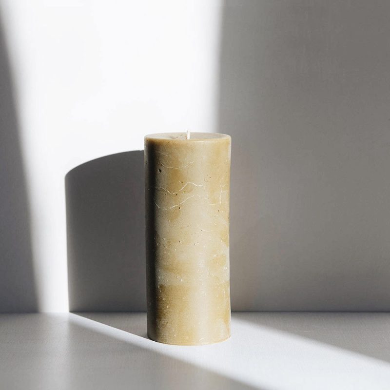 beeswax pillar candle moss2