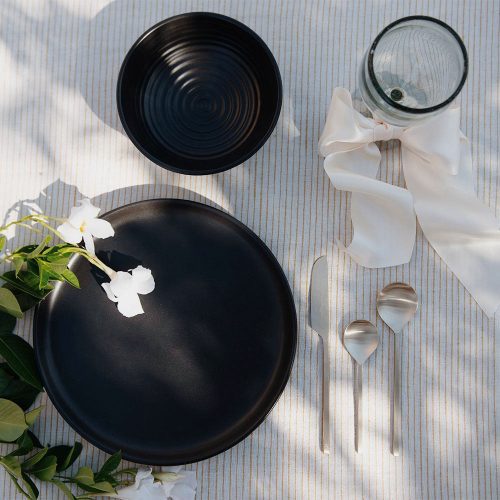 black ceramic dinnerware 16a983c6 ac6e 45f1 9852 db06a9cd1a69