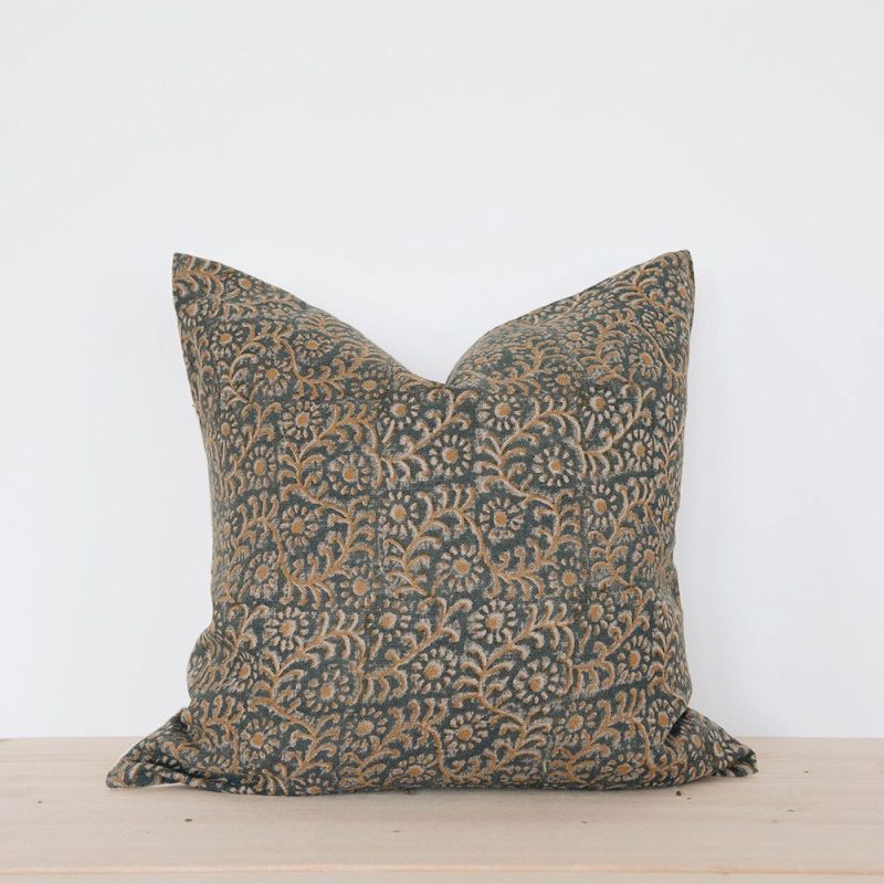 block printed pillow 00508