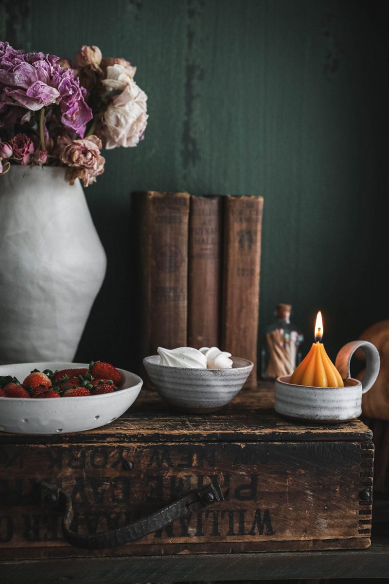 ceramic berry plate3