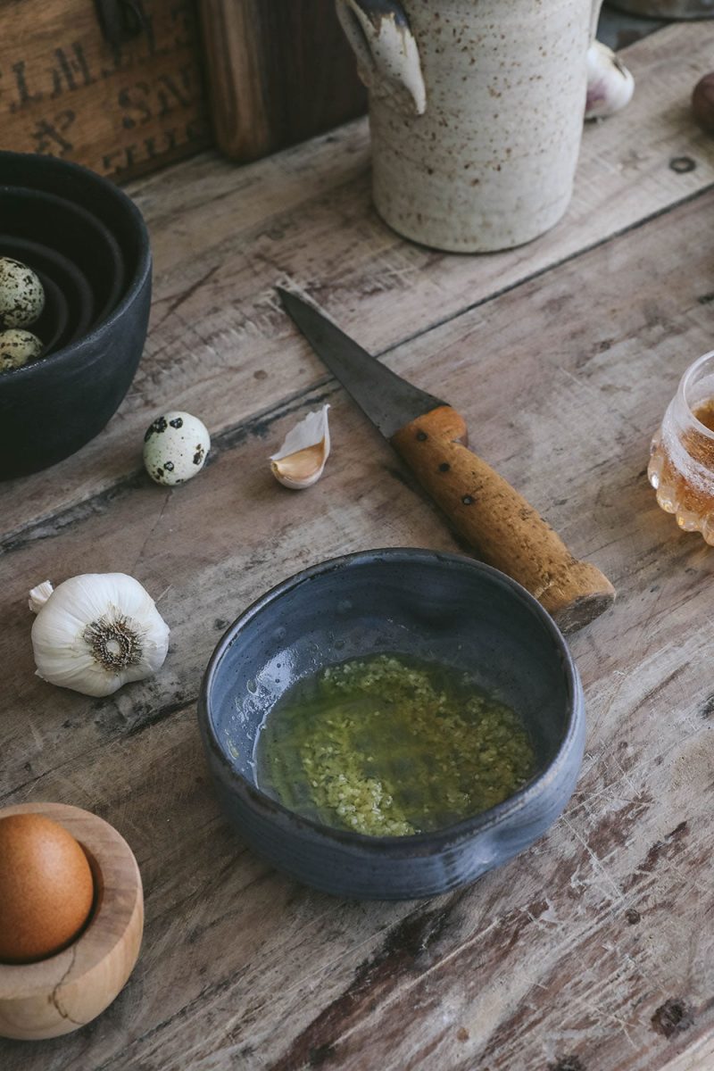 ceramic garlic grater dark