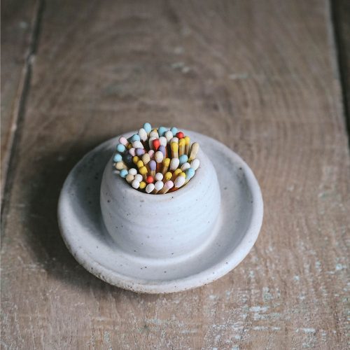 ceramic match pot holder4