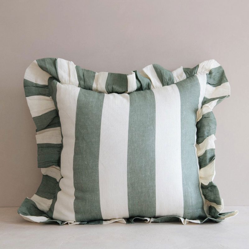 green striped pillow1