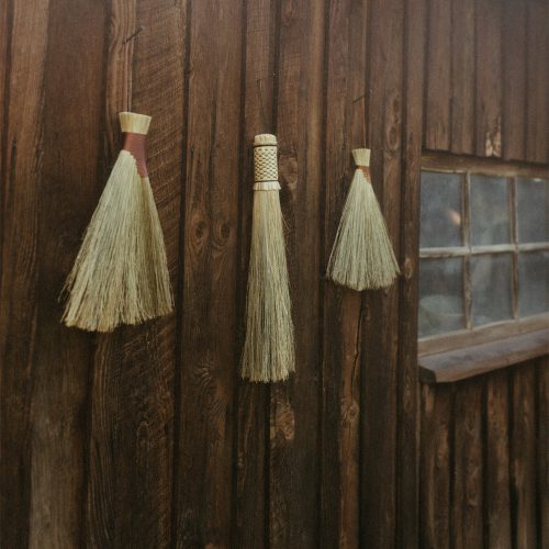 handmade plaited broom2