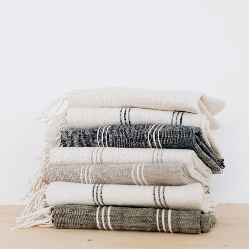 livingston hand towel