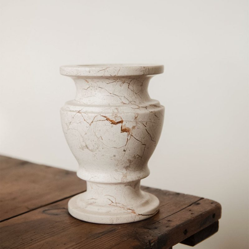 marble vase4