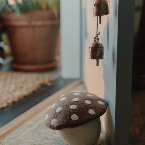 mushroom doorstop1