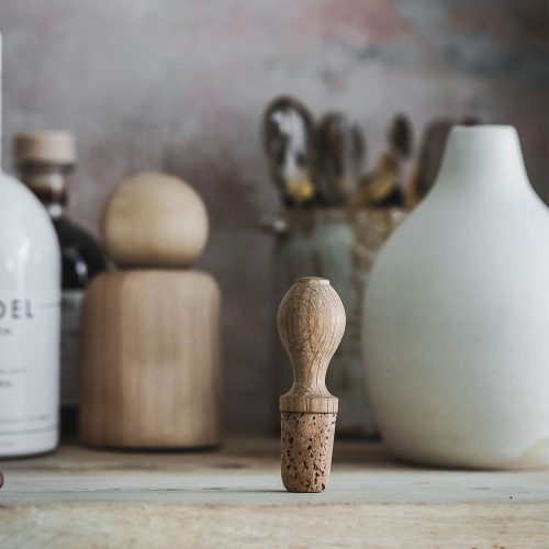 oak bottle stopper4