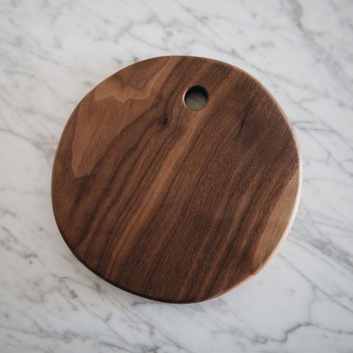 round wooden board1