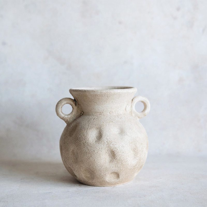 rustic clay vase 6cde3b14 c9a6 4b44 a619 b0a5d0cc30a8