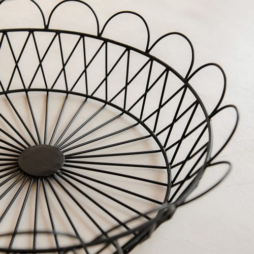 scalloped wire basket lg3