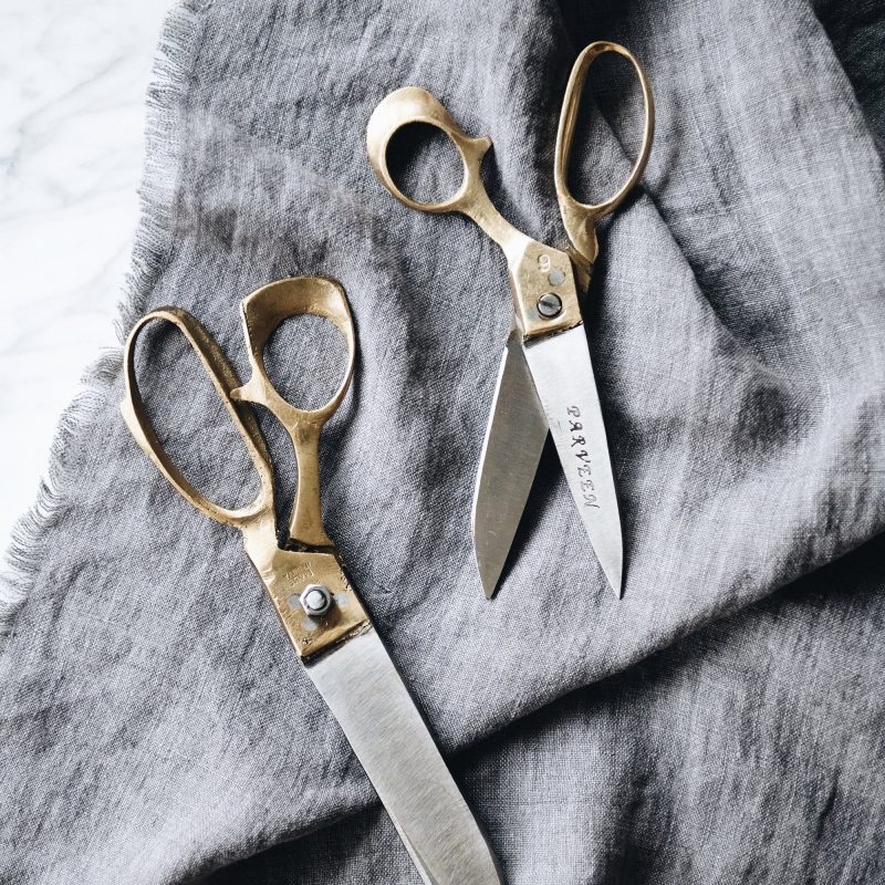 scissors 83acb713 758d 4d45 aba7 a1d349171fde