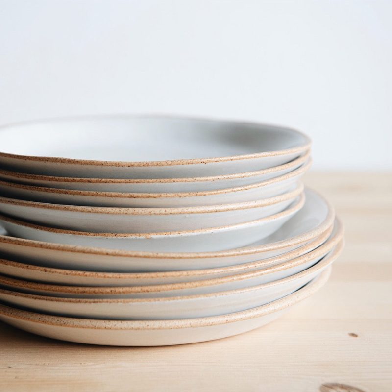 simple stoneware plate3