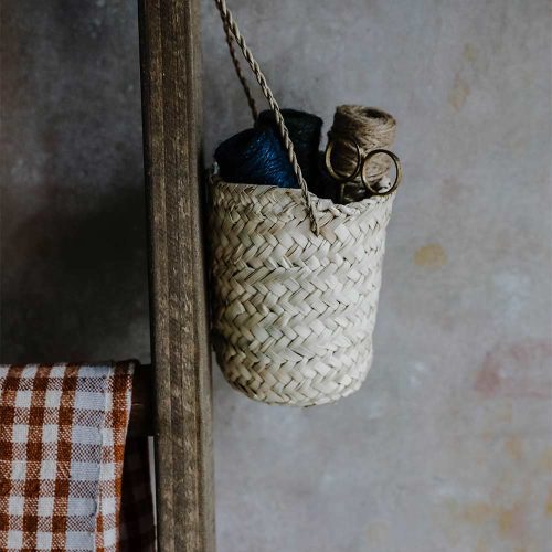 small hangin basket