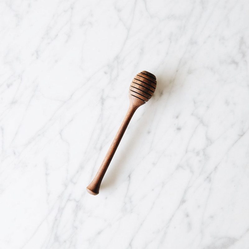 wooden honey dipper