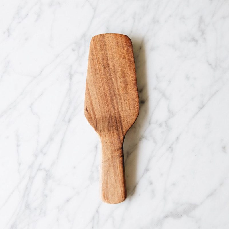 wooden omelet spatula