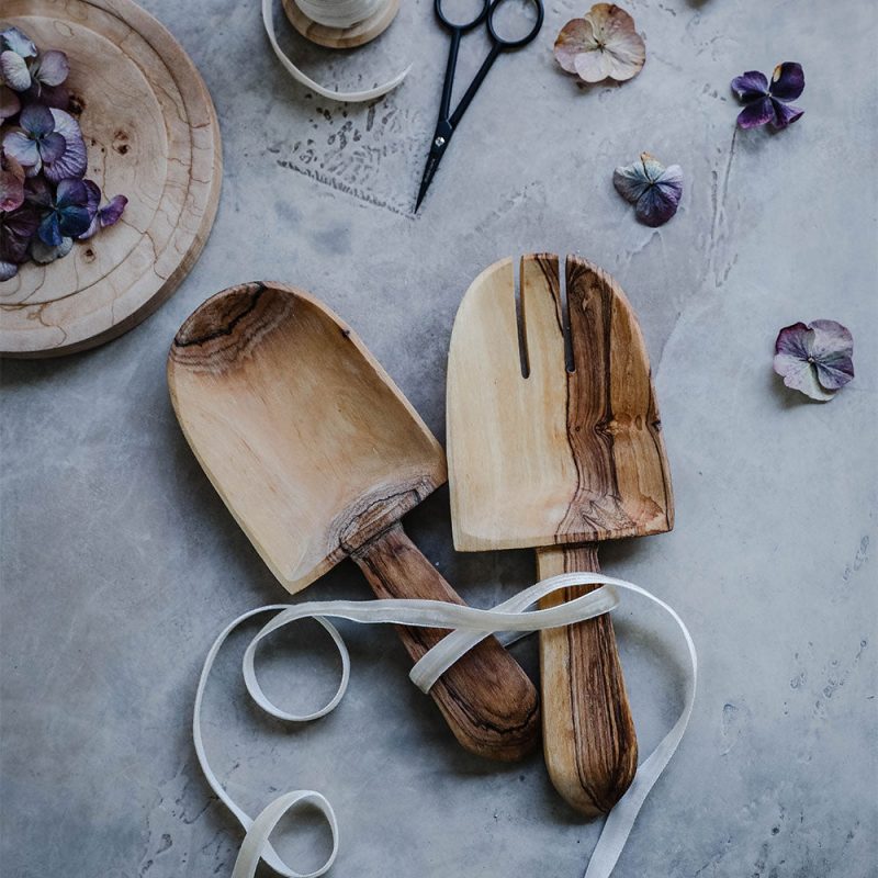 wooden shovel salad servers