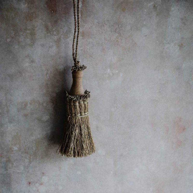 wooden vetiver tassel