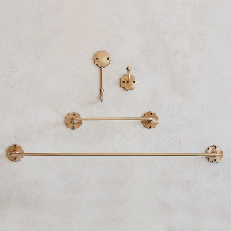 yellowbell scalloped hooks and bars brass