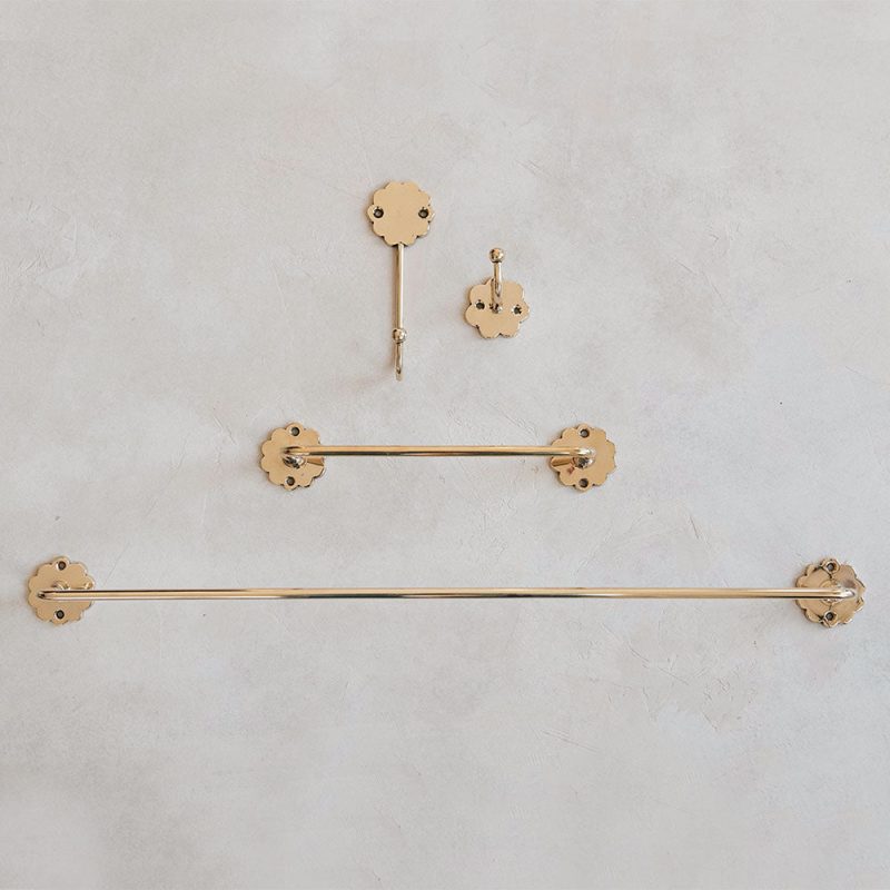 yellowbell scalloped hooks and bars polished brass